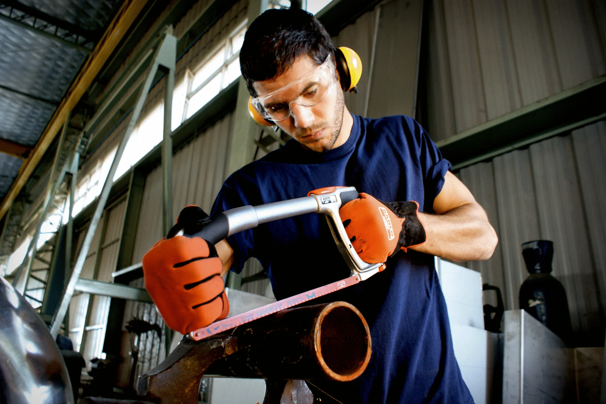 arco de sierra ergonómico Bahco Sandflex 325 con hoja bimetálica 24 TPI